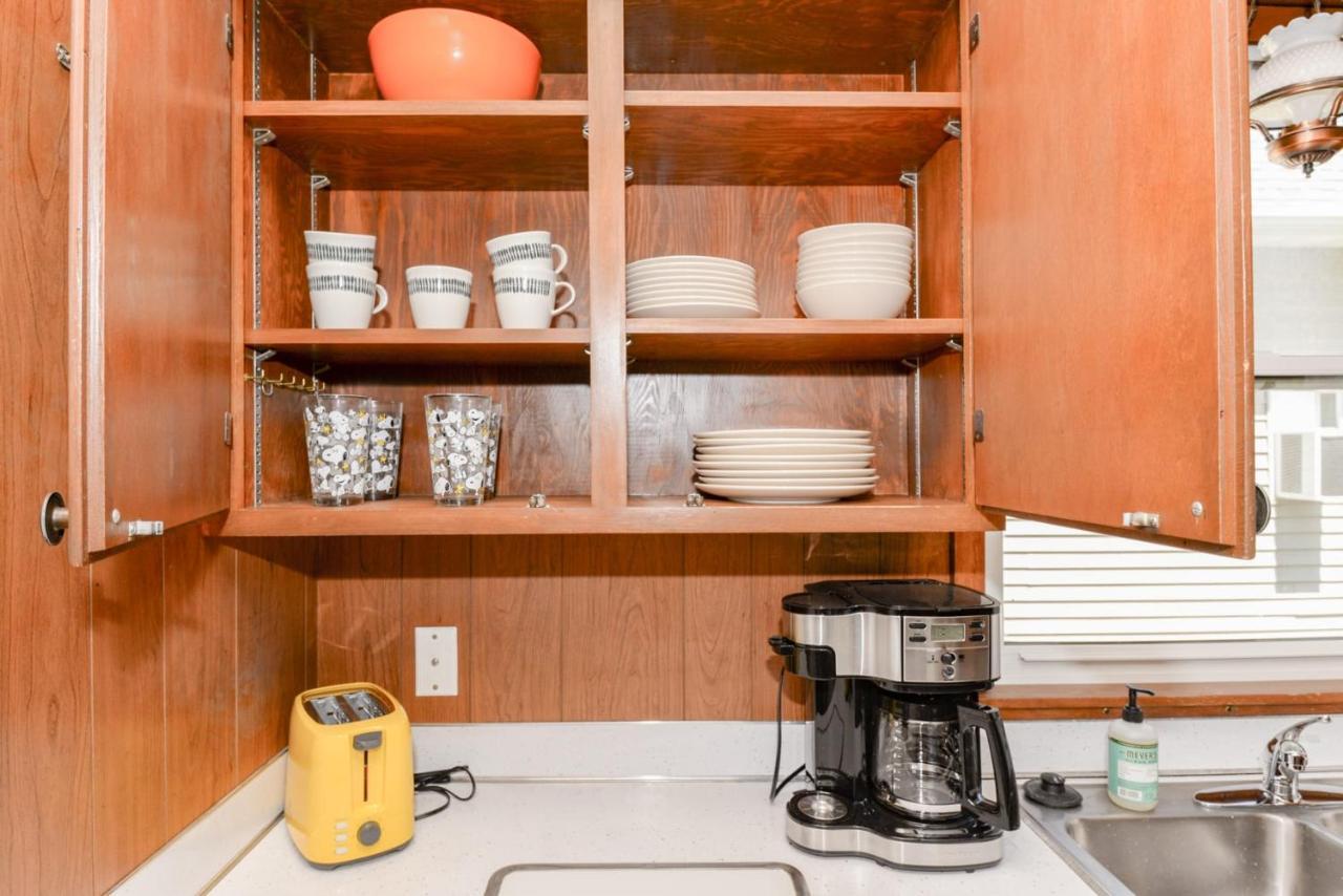 ファーゴ Unique Two Story With A Vintage Flareヴィラ エクステリア 写真